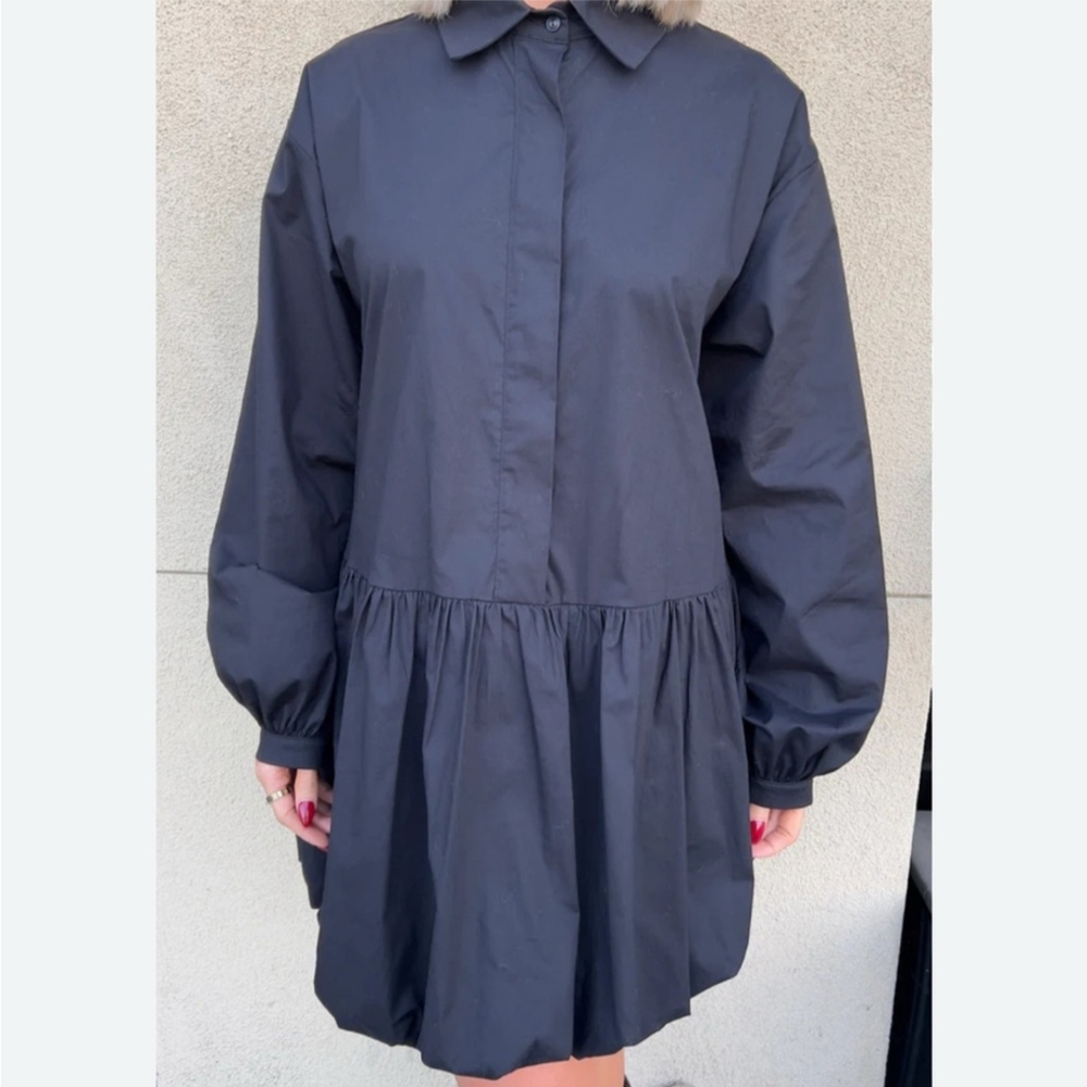 Urban Outfitters Blue Bishop Sleeve Oversized Dress. The blue dress is a demo.